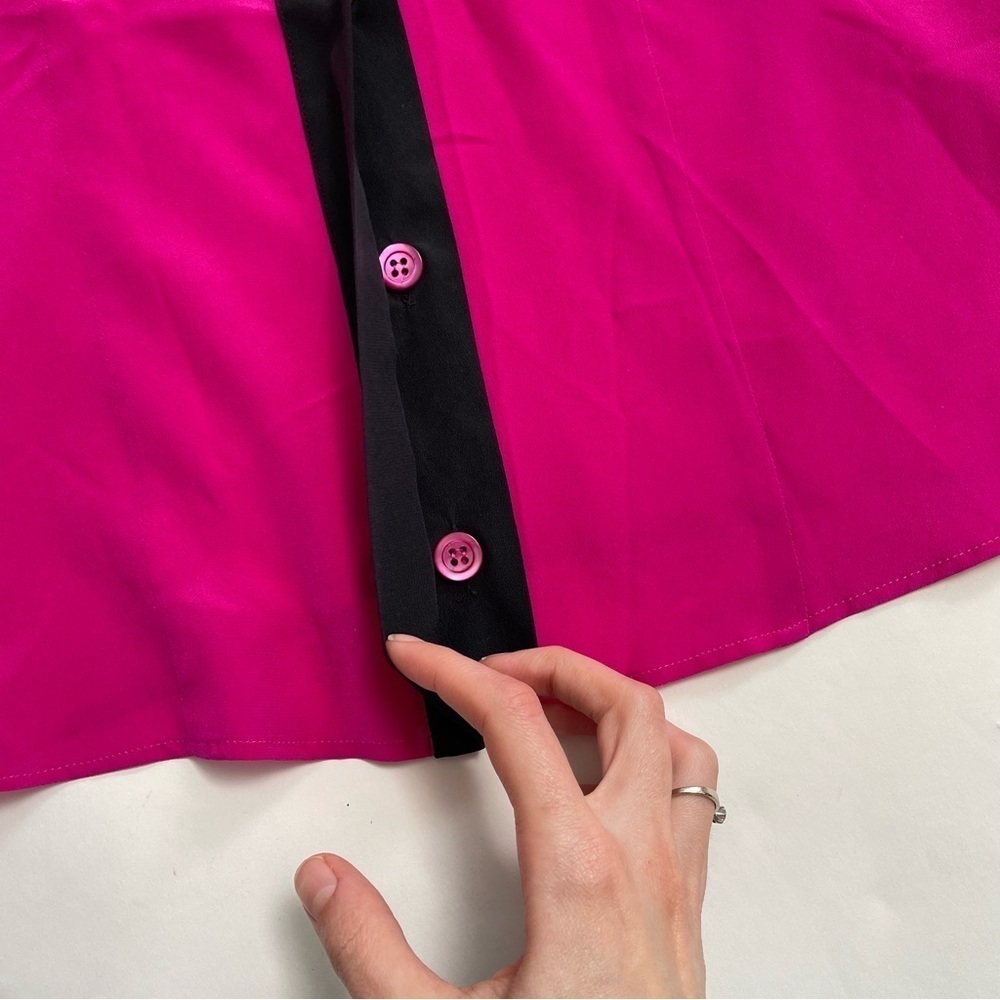 VINTAGE MAX MARA silk button down - Picture 6 of 6